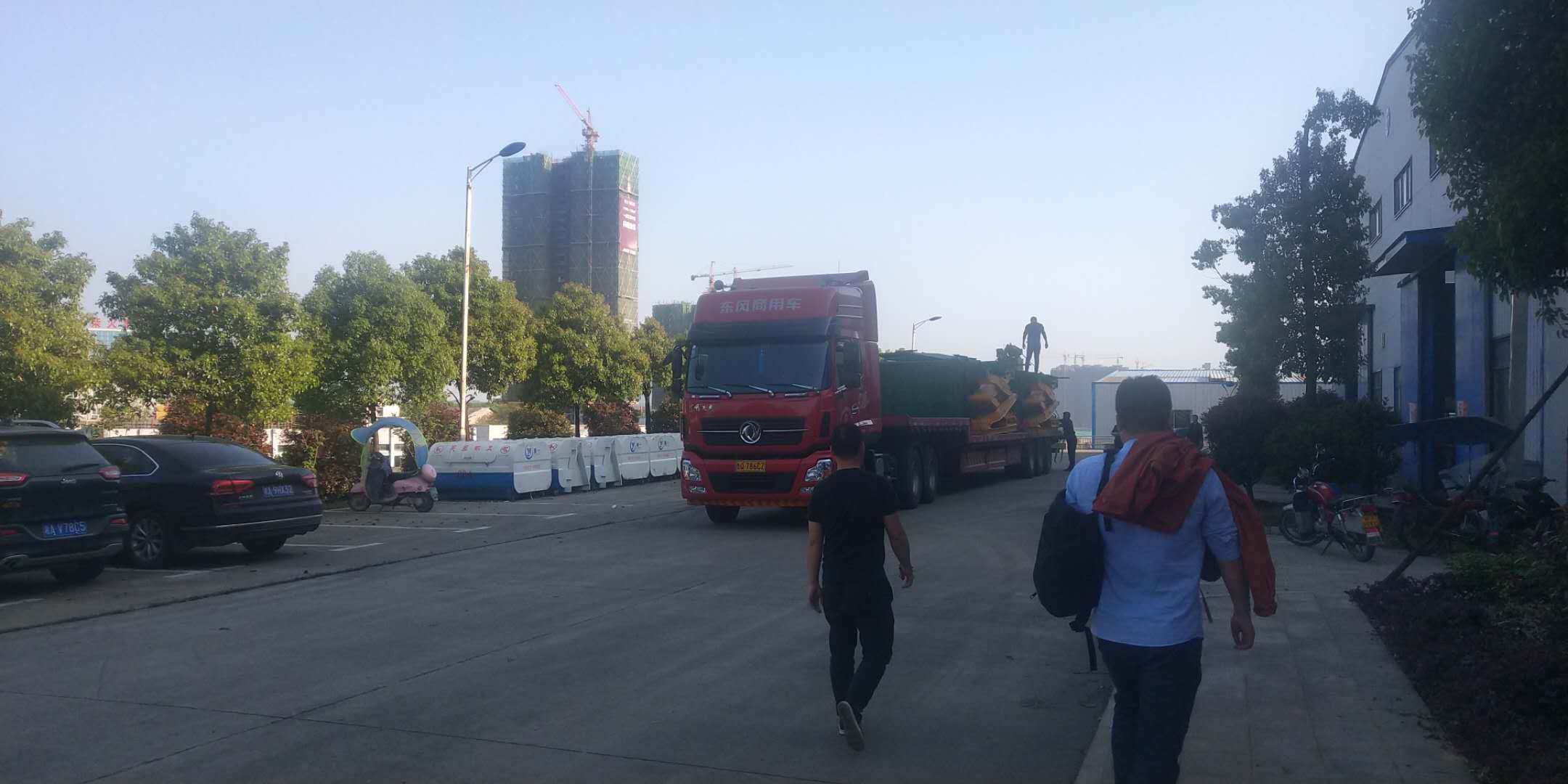 長沙湘一機械有限公司,長沙環(huán)衛(wèi)設(shè)備制造,長沙環(huán)衛(wèi)設(shè)備銷售,保潔項目